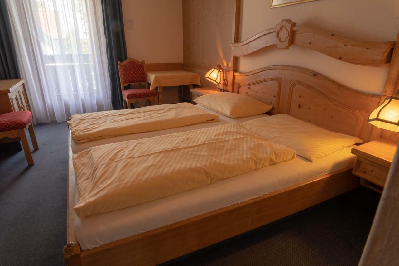 Brueckenwirt Hotell Hallein Eksteriør bilde